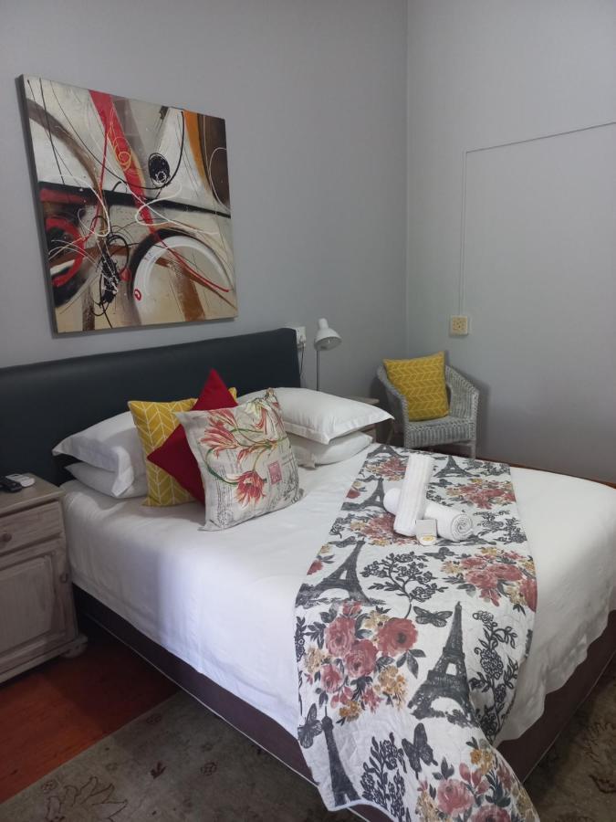 Dreamers Guesthouse - No Loadshedding King William's Town Zewnętrze zdjęcie